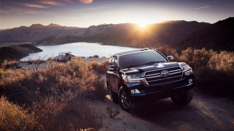 Illustration for article titled The 2020 Toyota Land Cruiser Found a Nice Aesthetic Twist